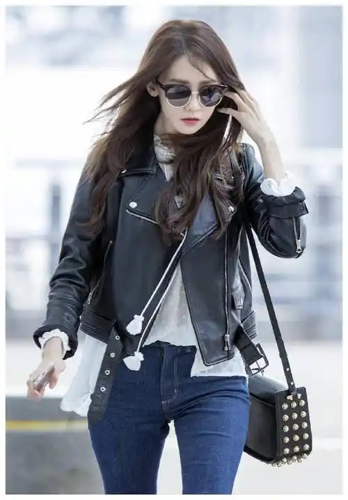 原创林允儿初春机场私服素颜上阵减龄又少女机场瞬间变秀场