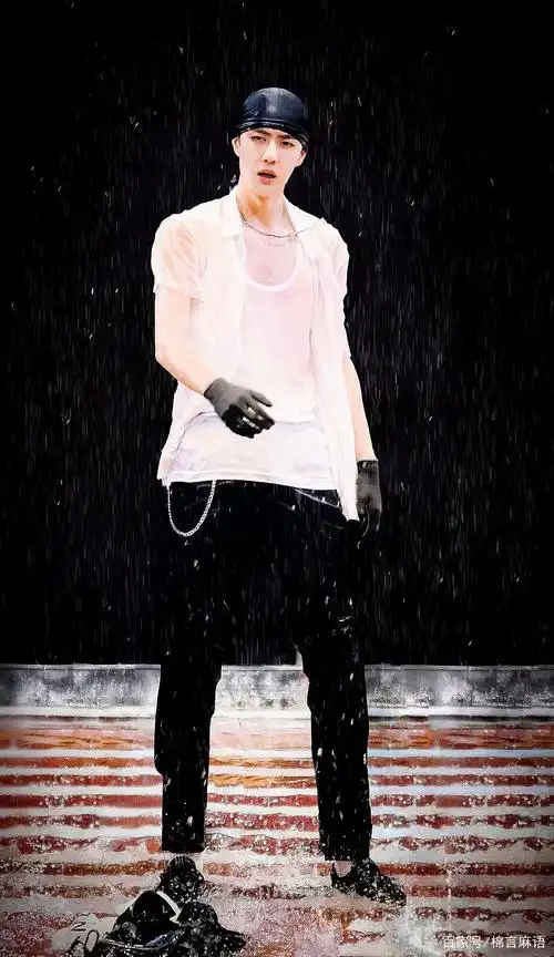 王一博街舞最激情燃烧的一次湿身造型炸翻全场