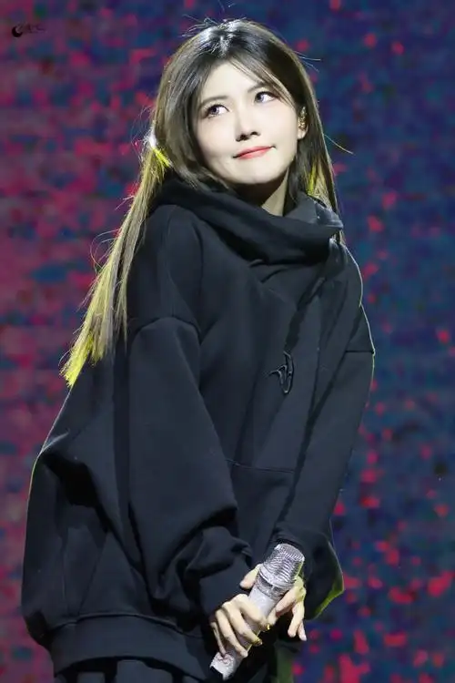 赖美云小七的ab面暖冬音乐会