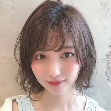 女生方脸剪什么发型好(女大方脸适合什么发型)插图(9)