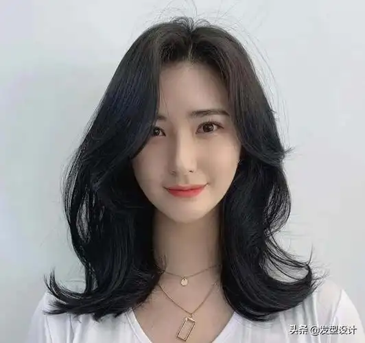 中长发型设计图片大全(今年流行的从短到长发型推荐50款)(24)