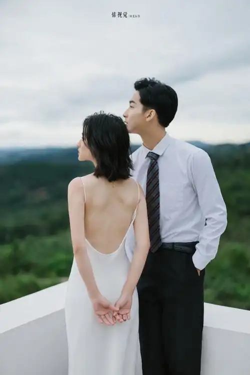 成都婚纱照2020法式高级感婚纱照