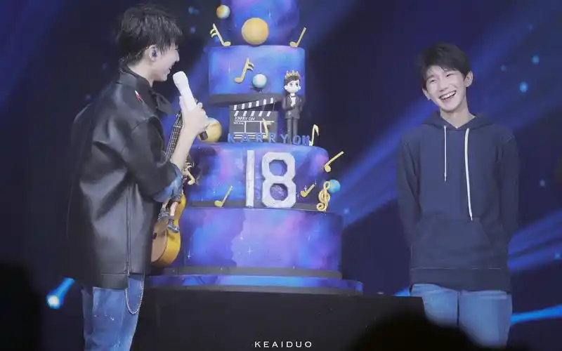 【凯源】你懂我就好(170924小凯生日会戳心细节)