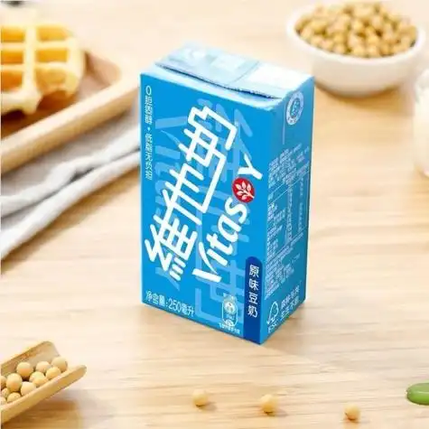 工作学习间隙想来点美味维他奶经典豆奶口感清甜喝出好心情