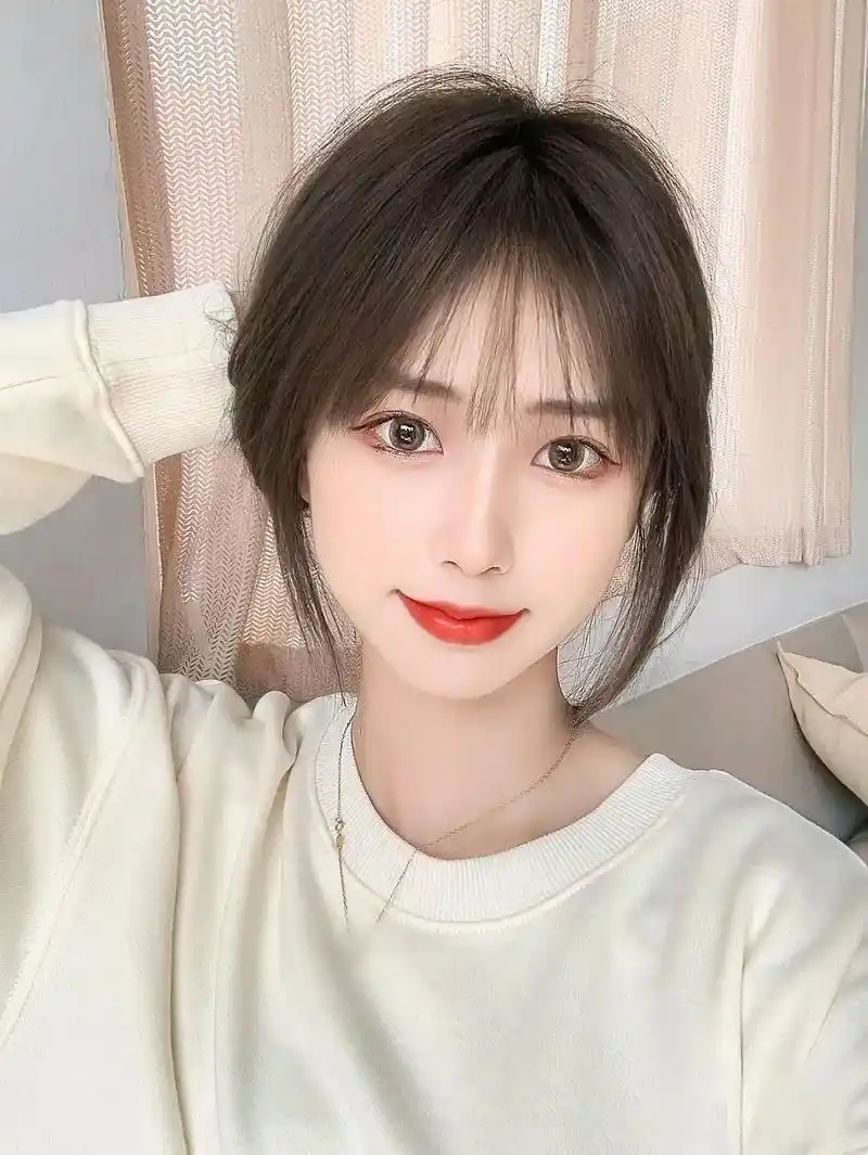 想知道刘海的区别往8915看法式刘海:甜美 - 抖音