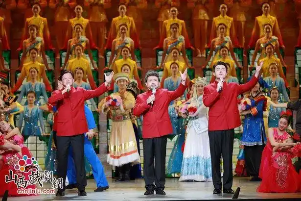 男声三重唱,合唱与舞蹈《奋斗吧 中华儿女》 陈曦 /摄