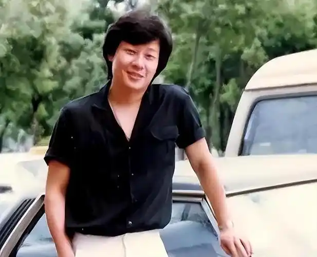 69岁视帝寇世勋一妻一妾两儿两女晚年还有贤妻在侧