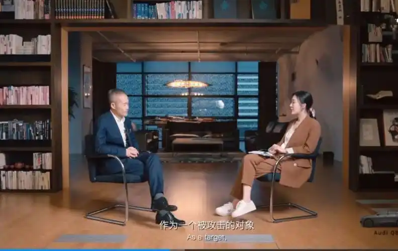 田朴珺小姐弄了个跨界访谈节目,叫做《共同说》,最近一期请到了一个