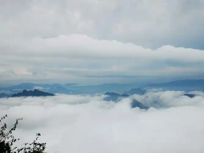 云雾仙境—龙头山