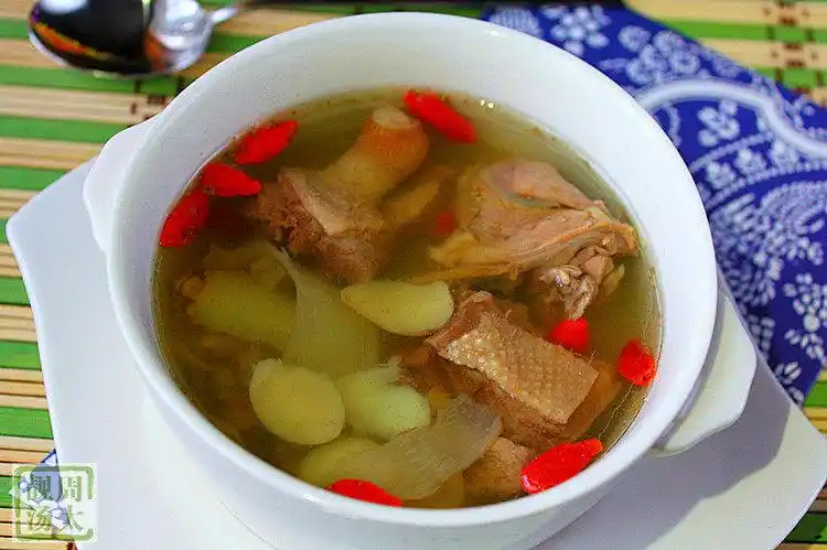 玉竹百合绿豆炖老鸭