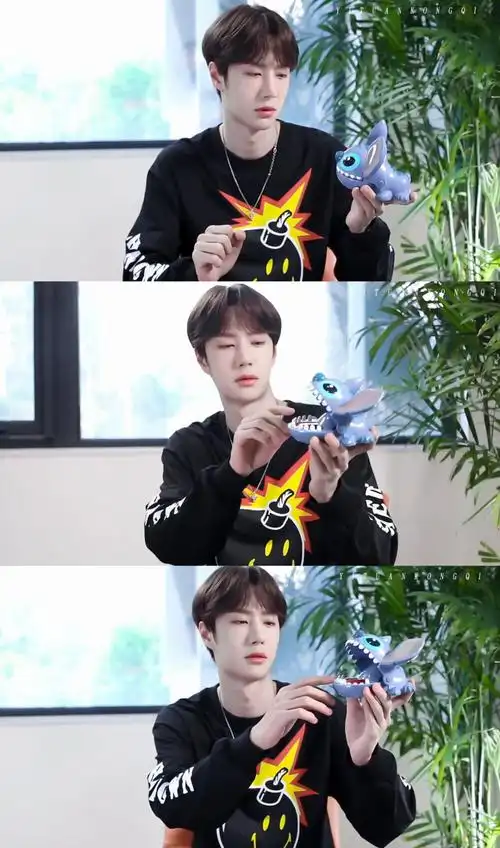 王一博壁纸 三格 耶啵 壁纸