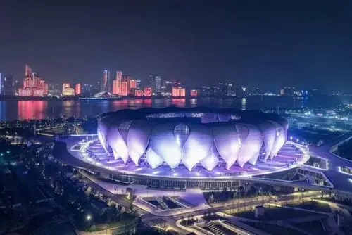 奥体「大莲花」首演揭晓,今后你希望谁来?