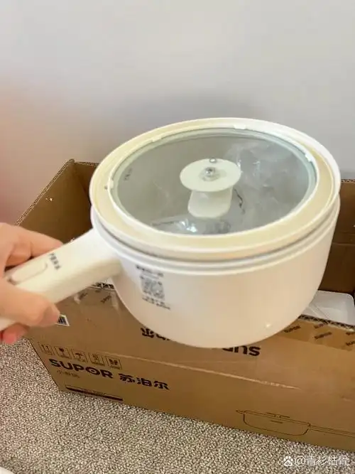 珀斯出全新苏泊尔小电锅 全新未使用,25刀