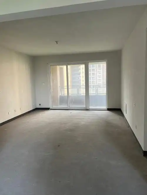 绍兴柯桥4室两厅毛坯房出租