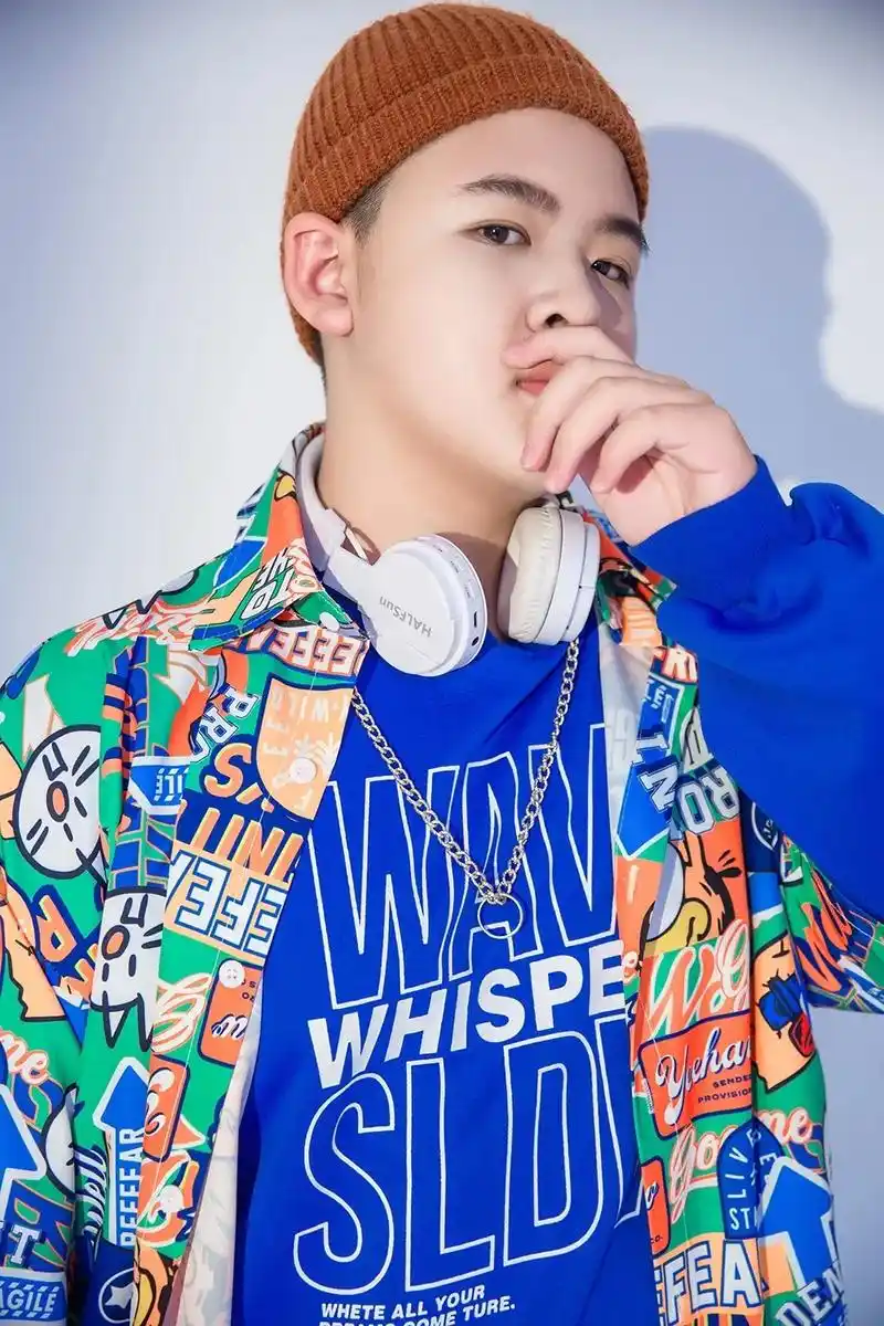 男生写真 #潮酷男孩 #又酷又飒  - 抖音