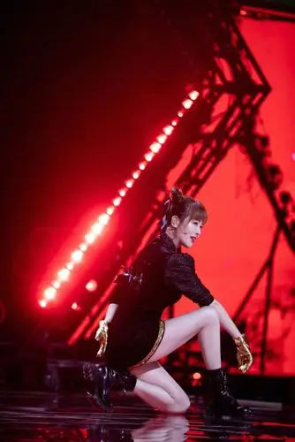 乘风破浪的姐姐2三公左小青尽力不辜负自己便是最好的乘风破浪