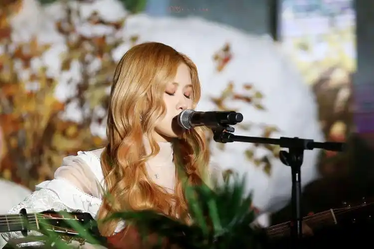 [blackpink][盘点]180211 二月出生的蜜嗓精灵 舞台上唱歌的ros最闪耀