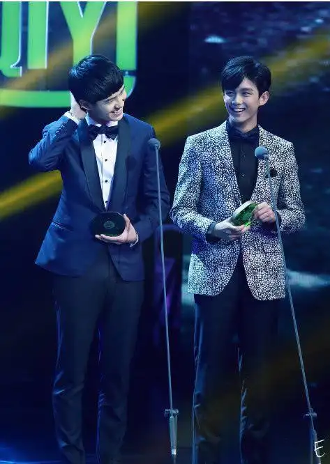 当182的吴磊遇上185cm刘昊然网友有人谎报身高