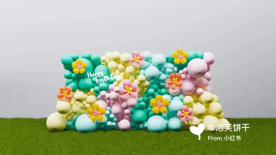 ins风气球墙气球配色真的太舒服了
