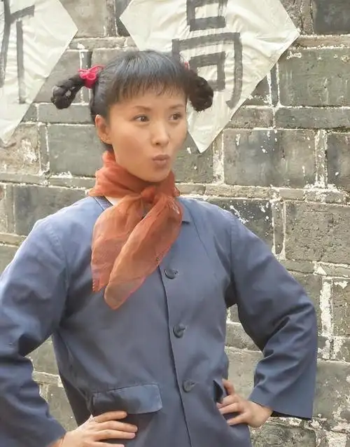 备受瞩目的电视剧《豪门》在内地影视剧市场中可谓是一部难得的佳作.