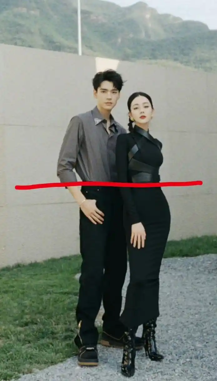 龚俊这身高,确实女演员可以实现高跟鞋自由了!