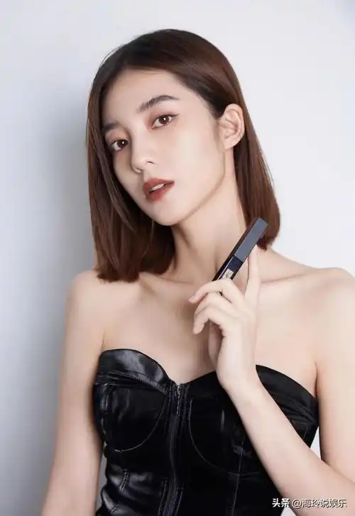 万鹏最惊艳的一张照片_万鹏好看的照片-天晟网