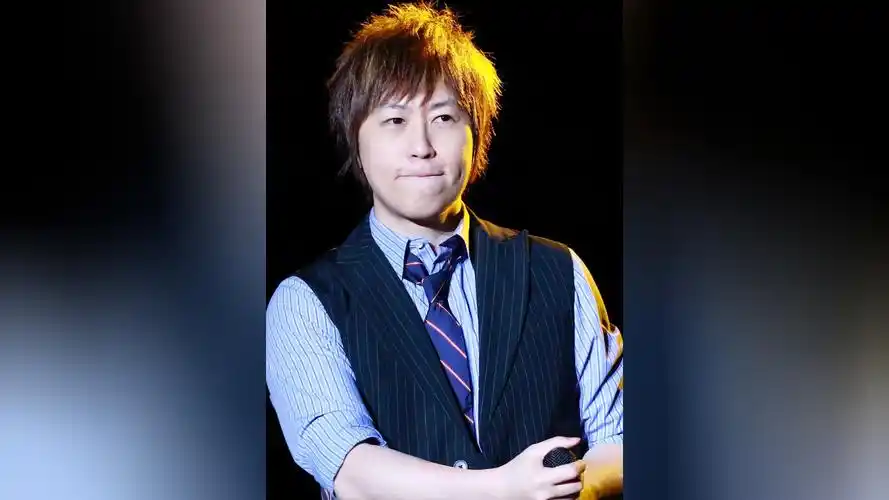 五月天巴黎演唱会视频曝光观众评价褒贬不一阿信岁月有你同路陪我唱到