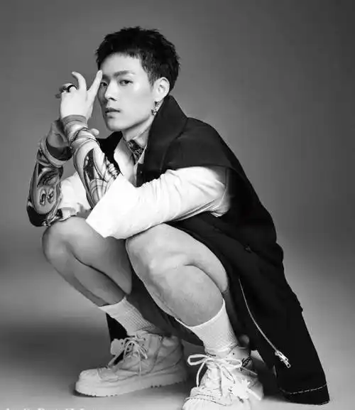 和金晨闪恋闪分后,董又霖再谈择偶标准,但爱情被排在最后_事儿_留言