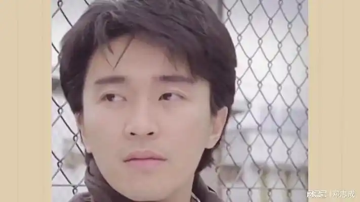 周星驰当年的颜值究竟有多高?简直帅呆了!