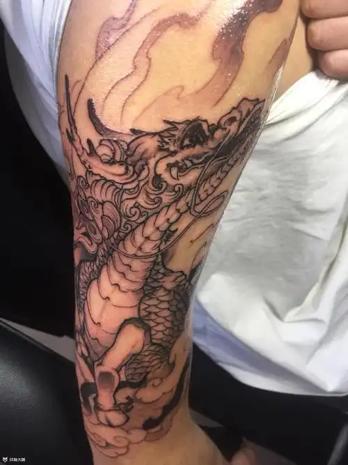 麒麟_纹身图案手稿图片_肆叁的纹身作品集