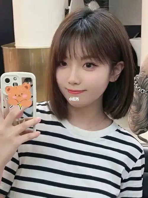 不挑脸型的初恋头可纯可御少女感短发