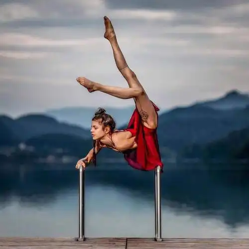 情绪需要被看见,需要被解,若有一天~情绪不能用言语说出来那就瑜伽吧