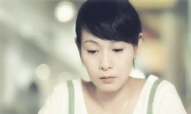 刘若英年轻时的美照气质独特温婉可人