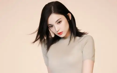 古力娜扎仙气甜美写真桌面壁纸