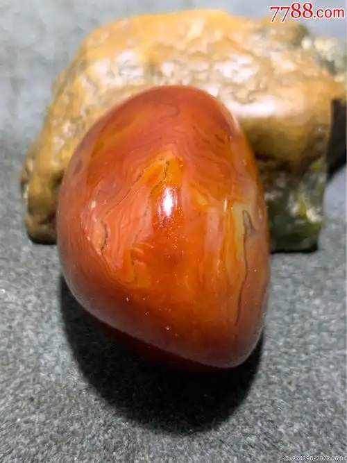 放福利精美缠丝玛瑙原石一块