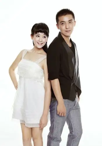 "紫薇""尔康"拍写真 海陆李佳航送祝福