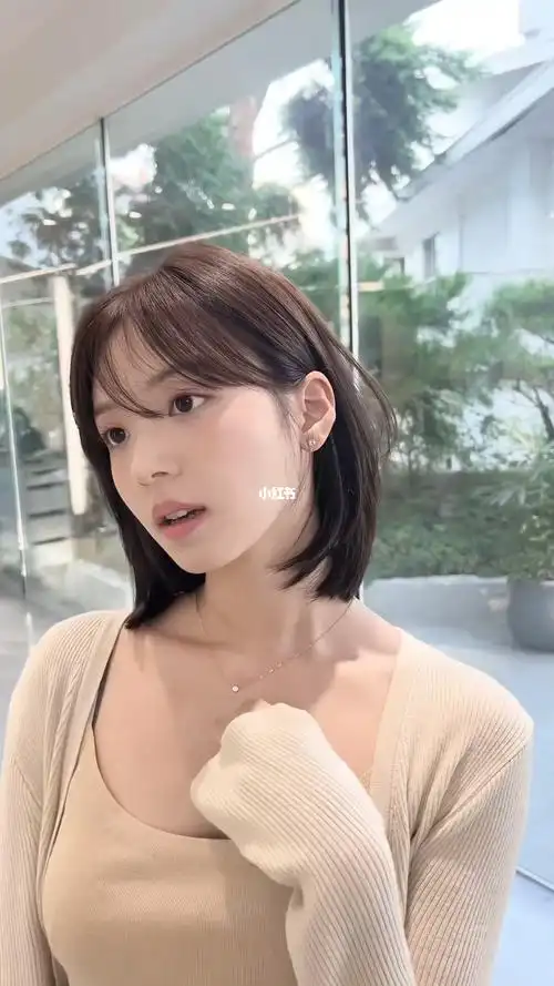 喜欢清新自然风发型女生一定不要错过这款～73很甜美很温柔的短发