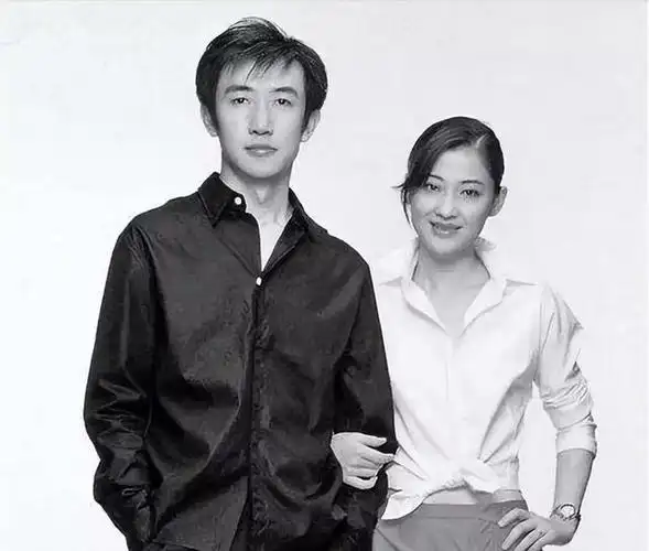 梅婷:花400万养不熟一位"白眼狼",二婚嫁大11岁老公幸福美满