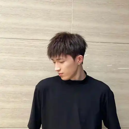 发根蓬松新年烟花摩根烫