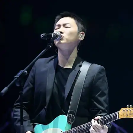 【图】"凉茶之子"梁博中国好声音盲选 曝其女友家世显赫