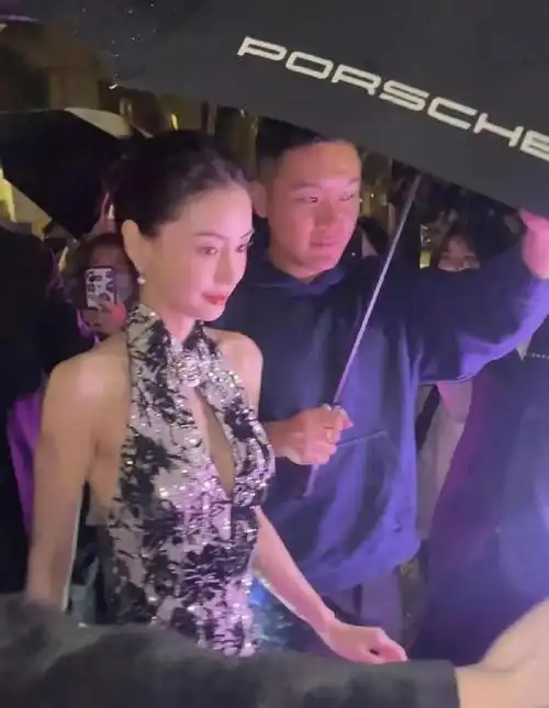 扒叔大爆料英国太子妃噶掉的信号来了范冰冰和弟弟范丞丞的瓜刘学义保