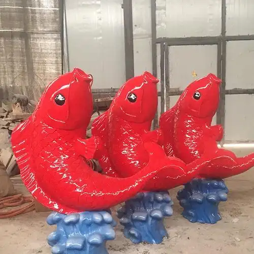 玻璃钢喷水鲤鱼雕塑小区鱼喷水雕塑