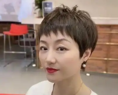 头发少的发型图片女2