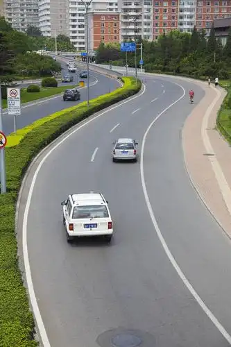 路,公路,汽车,北京,中国,亚洲,交通,建筑物,车,交通工具,轿车,竖,摄影