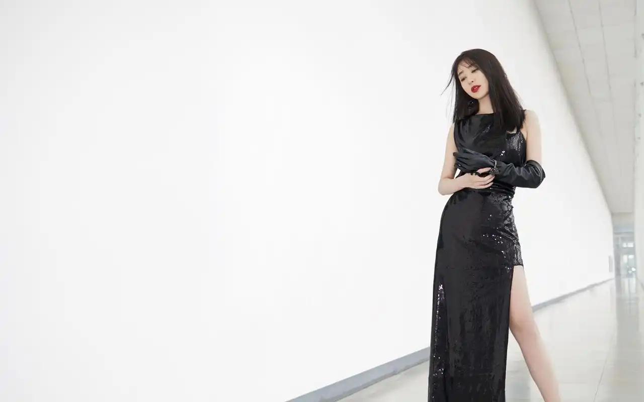 李菲儿魅力写真高清桌面电脑壁纸