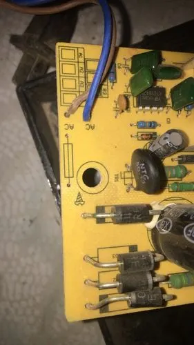 电瓶车充电器ac端有一颗电阻掉了怎么办怎么修