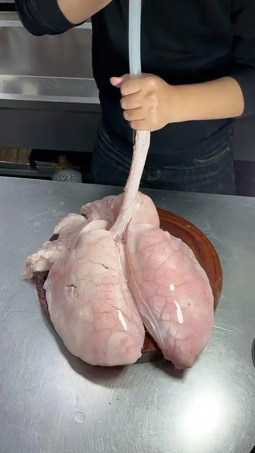 烧烤教程烤猪肺小串