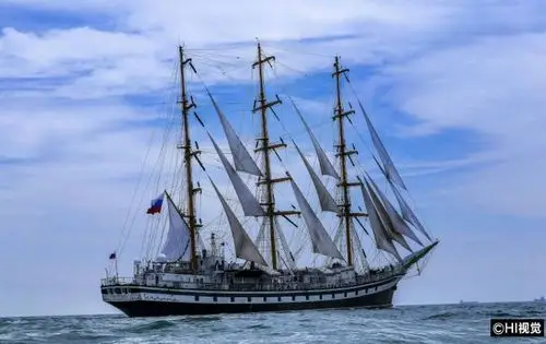 应青岛国际海洋节,青岛国际帆船周邀请,俄罗斯大帆船帕拉达来青岛访问
