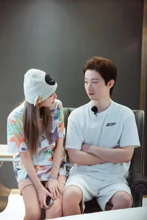 从王子文到张雨绮明星挤上恋综赛道恋爱综艺有剧本吗