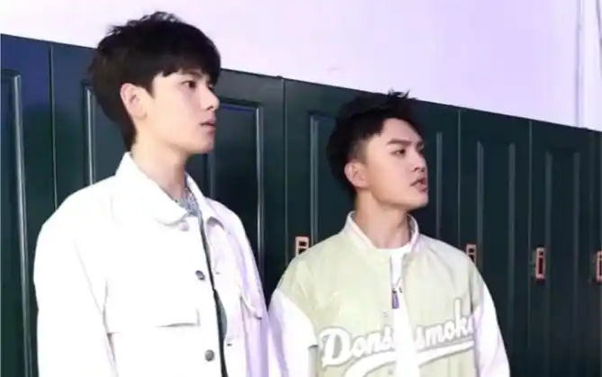 【胡先煦 郑伟 邓恩熙】铁哥们儿日不得结拜助助兴?